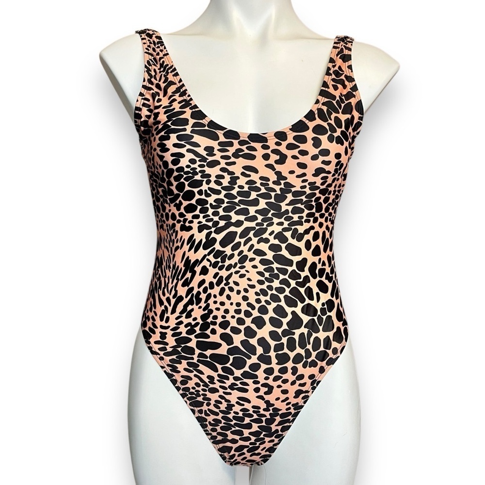 Boohoo Leopard Print One-Piece Swimsuit 6 New Animal